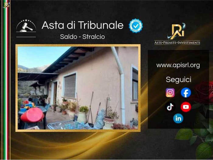 Appartamento quadrilocale in vendita in Via del Torrone, Camaiore Paese, Camaiore