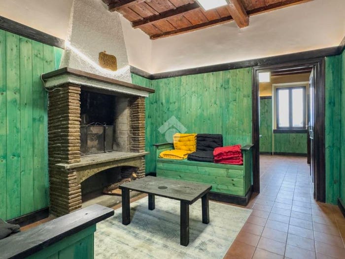 Appartamento bilocale in vendita in Viale Giuseppe Garibaldi, Centro, Ronciglione