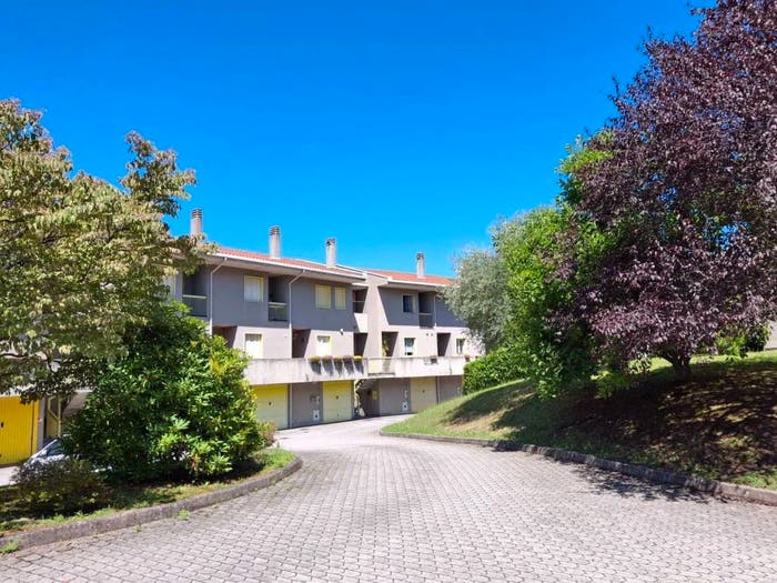 Casa trilocale in vendita in Via Gorizia, Laveno, LavenoMombello