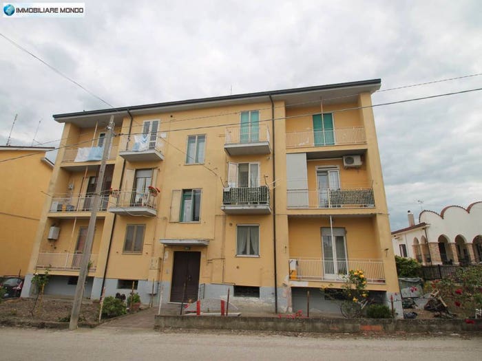 Appartamento quadrilocale in vendita in Corso Giacomo Matteotti, Ururi