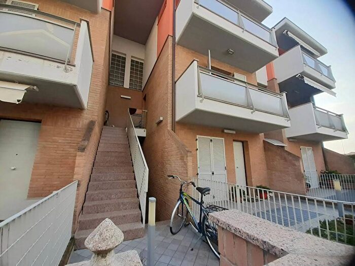 Appartamento trilocale in vendita in Via san marino, Tombaccia, Pesaro