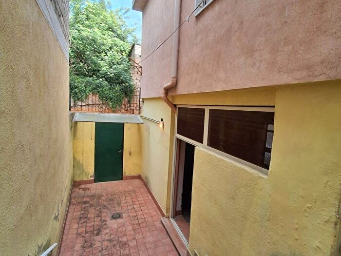 Appartamento con 5 locali in vendita in Via San Gennaro, Falciano, Caserta