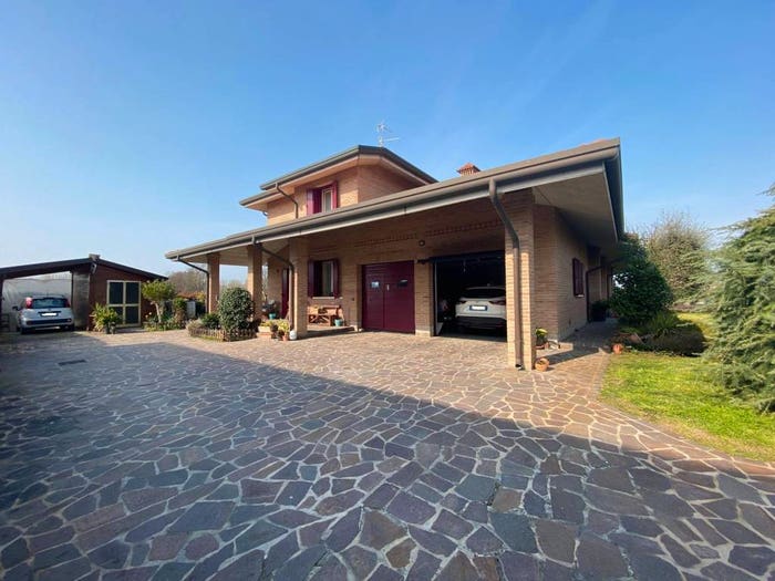 Casa con 6 locali in vendita in Via Pier Paolo Pasolini, Santa Maria Maddalena, Occhiobello
