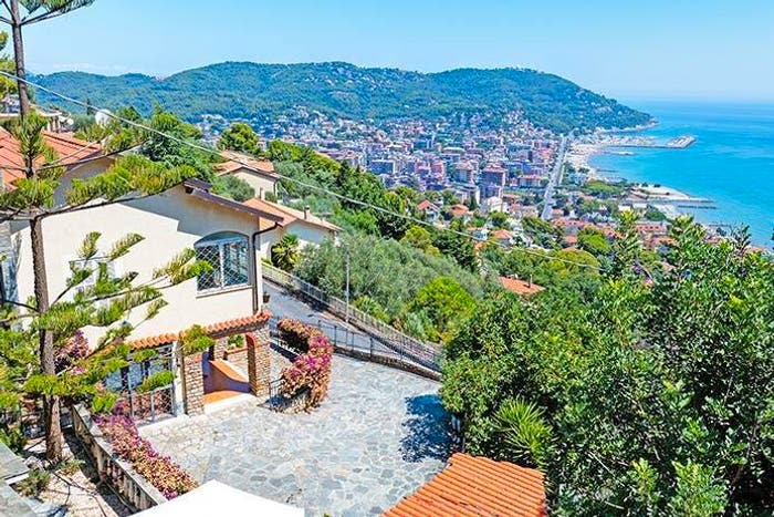 Casa con 5 locali in vendita in via colline, Marina Di Andora, Andora