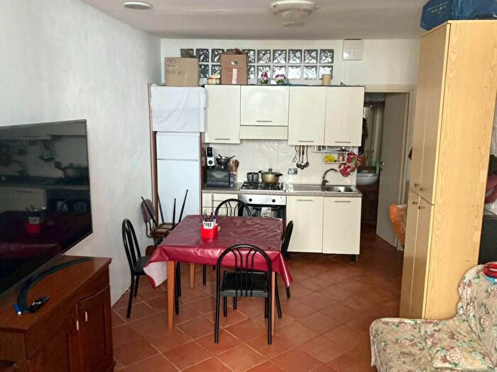 Appartamento trilocale in vendita in Centrale, Centro, Camporosso
