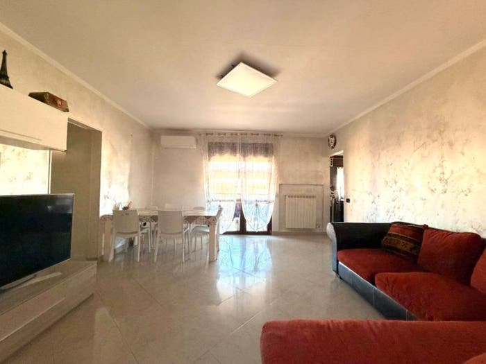Appartamento trilocale in vendita in Via Amendola, Nichelino