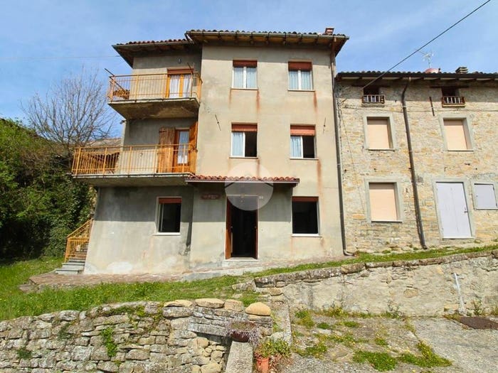 Casa con 5 locali in vendita in Via costa, Vetto