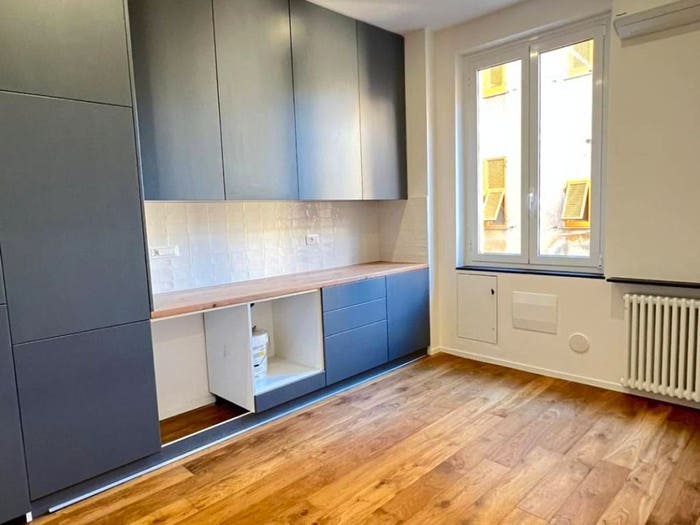 Appartamento quadrilocale in vendita in Via Giovanni Maria Olgiati, Sestri Ponente, Genova