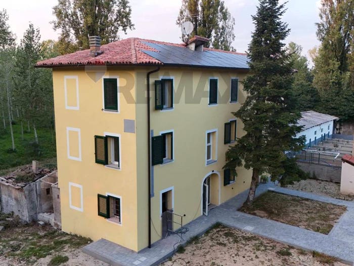 Case in Vendita e in Affitto - 2