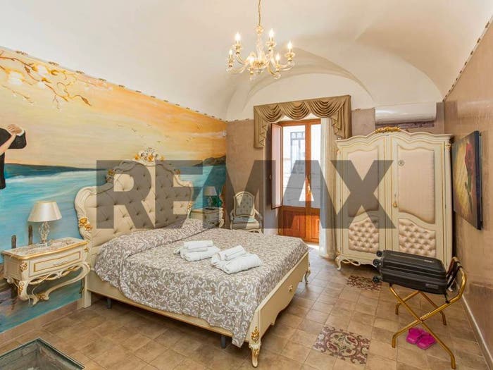 Appartamento quadrilocale in vendita in Via Giuseppe Garibaldi, Centro Storico, Catania