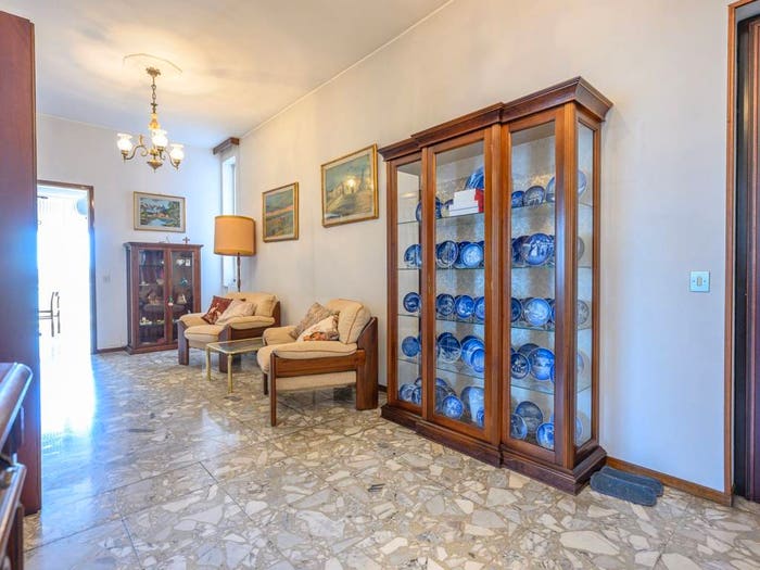 Appartamento trilocale in vendita in Via dei Carpinoni, Canovine, Bergamo