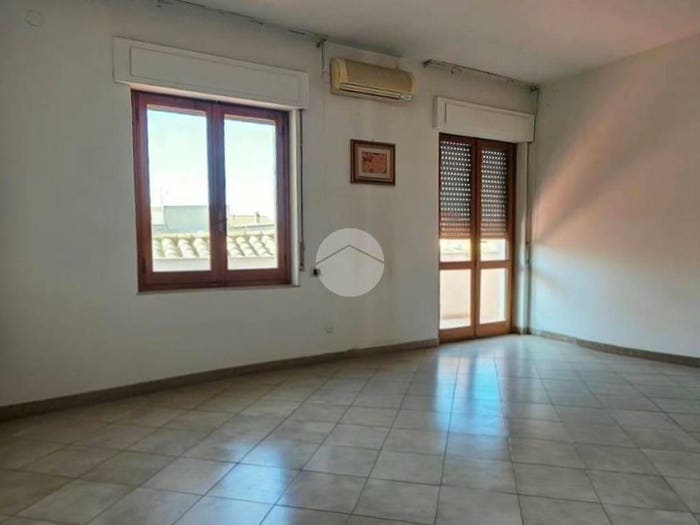 Appartamento trilocale in vendita in Vico II Nazionale, Centro, Quartucciu