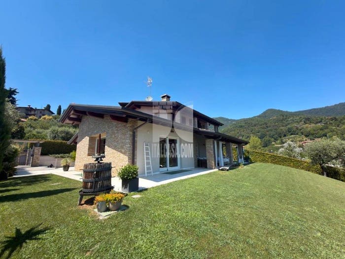Casa con 6 locali in vendita in COSTA MURATORI, Casco, Cenate Sopra