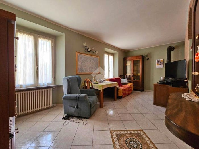 Appartamento quadrilocale in vendita in VIA MAZZINI, Centro, Castel Boglione