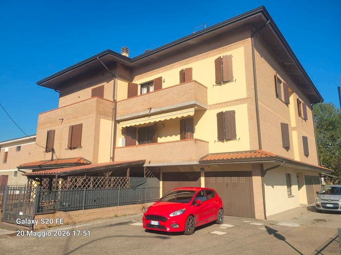 Appartamento trilocale in vendita in Via Maestra, Centro, Ravarino
