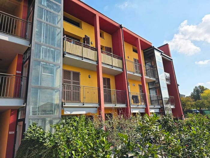 Appartamento trilocale in vendita in Via Achille Grandi, Centro, Cantù