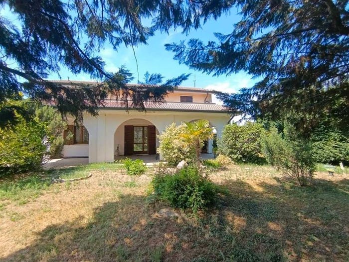 Casa con 6 locali in vendita in via belle, Isola della Scala