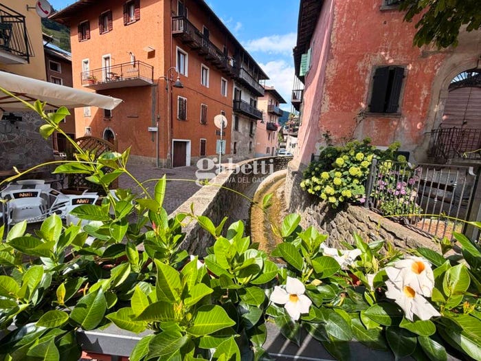 Appartamento trilocale in vendita in Vicolo Peciaioli, Tiarno di Sopra, Ledro