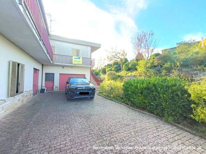 Casa con 6 locali in vendita in Via Benedetto Croce, Pettoranello del Molise
