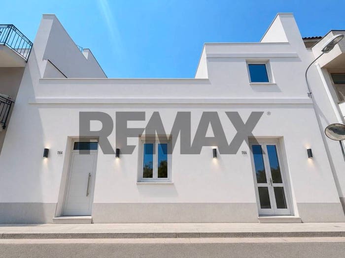 Casa con 6 locali in vendita in Via Faro Pizzoli, Centro, Cinisi