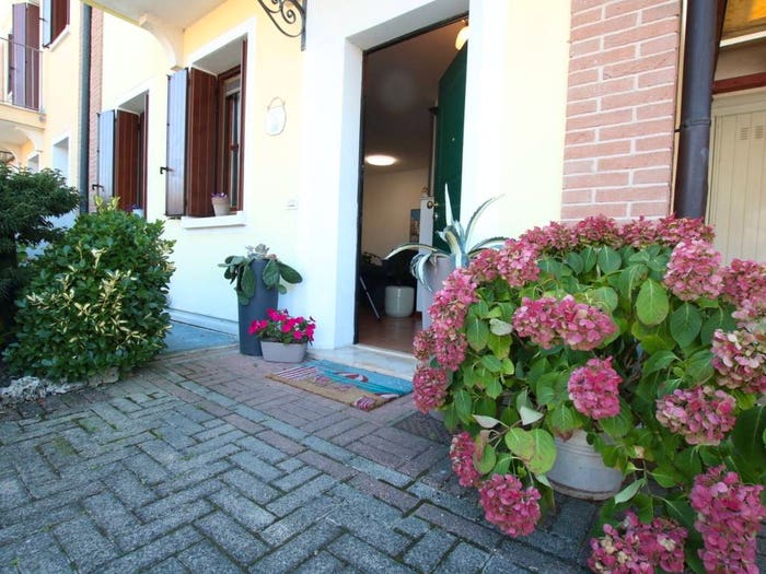 Casa con 5 locali in vendita in Via Chiesa, Valproto, Quinto Vicentino