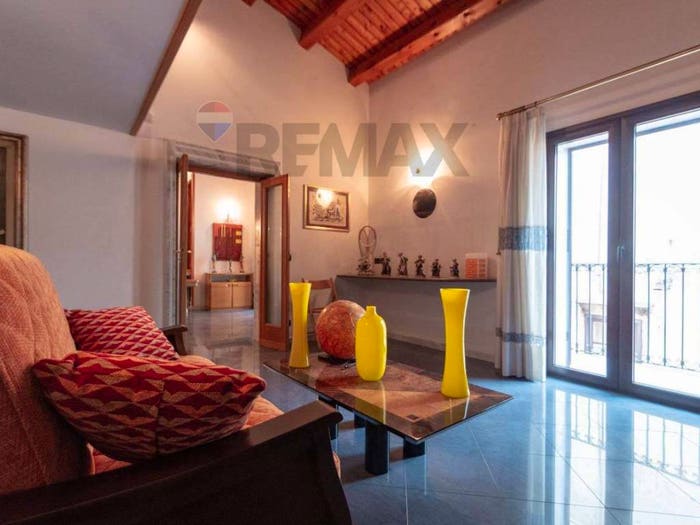 Casa con 5 locali in vendita in Via Pietro Novelli, Centro, Monreale