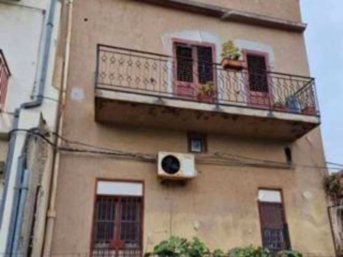 Appartamento quadrilocale in vendita in Via D Valle degli Angeli Messina ME Italia, Provinciale, Messina