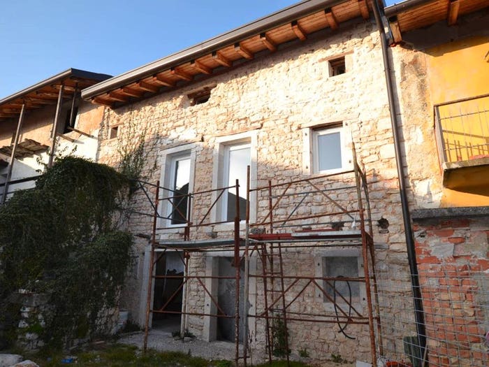 Casa trilocale in vendita in Via delle Cave, Aviano Castello, Aviano