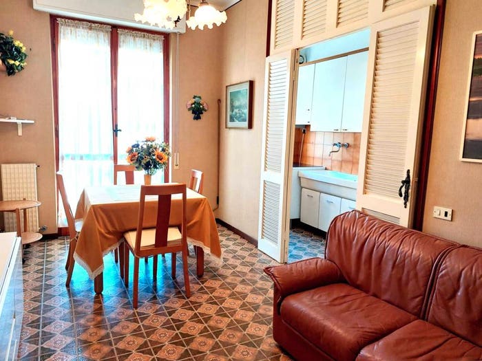Appartamento quadrilocale in vendita in Via Lorenzo Sollai, Parco San Rocco Tetti Rossi Loreto, Alassio