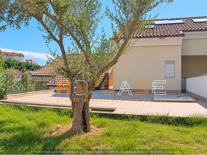 Casa quadrilocale in vendita in Via Paolo Polla, Centro, Boissano