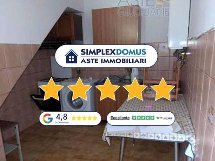 Appartamento trilocale in vendita in Via XX Ottobre, Centro, Scoppito