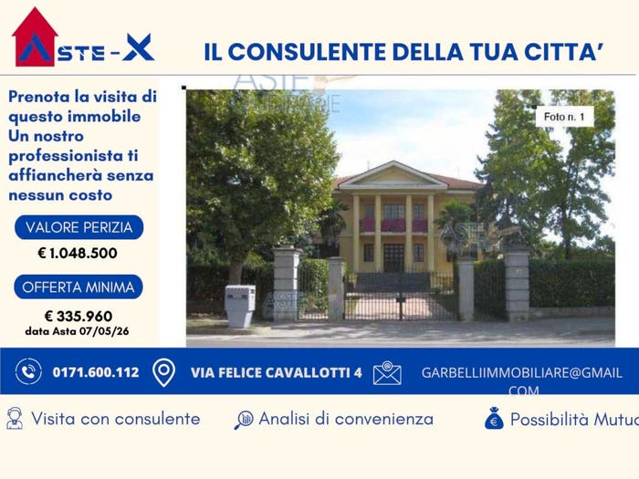 Casa con 6 locali in vendita in Corso Luigi Einaudi, Centro, Cherasco