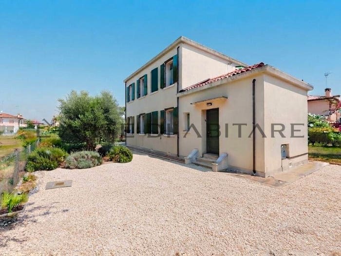 Casa con 6 locali in vendita in Via San Pio X, Centro, Meolo