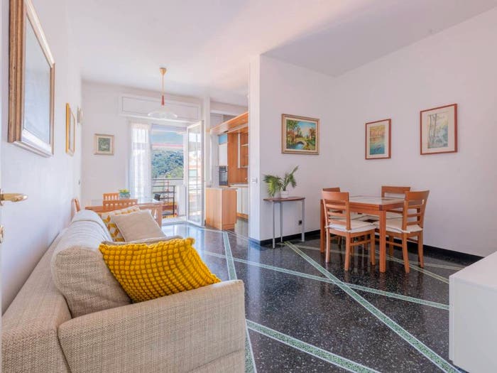 Appartamento trilocale in vendita in Via Antonio Burlando, Righi, Genova
