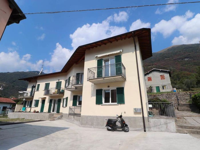 Appartamento trilocale in vendita in Via della Cooperativa, Lenno, Tremezzina
