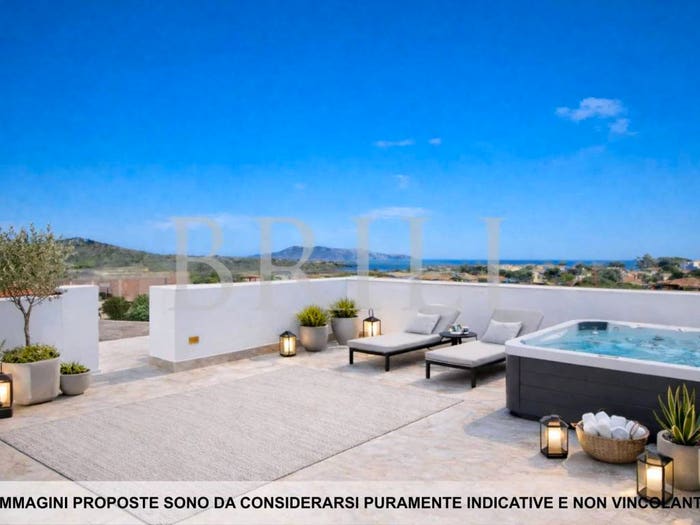 Appartamento trilocale in vendita in Viale Pittulongu, Pittulongu, Olbia