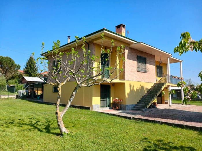 Casa con 5 locali in vendita in Via Santa Fede, Cavagnolo