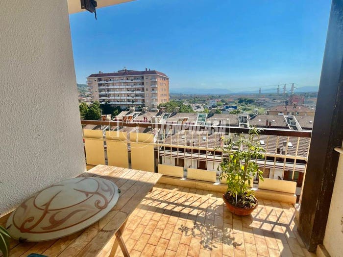 Appartamento quadrilocale in vendita in Via Aldo Moro, Tirino, Pescara