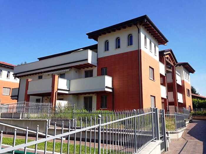 Appartamento bilocale in vendita in Via Ruschetta, Centro, Imbersago