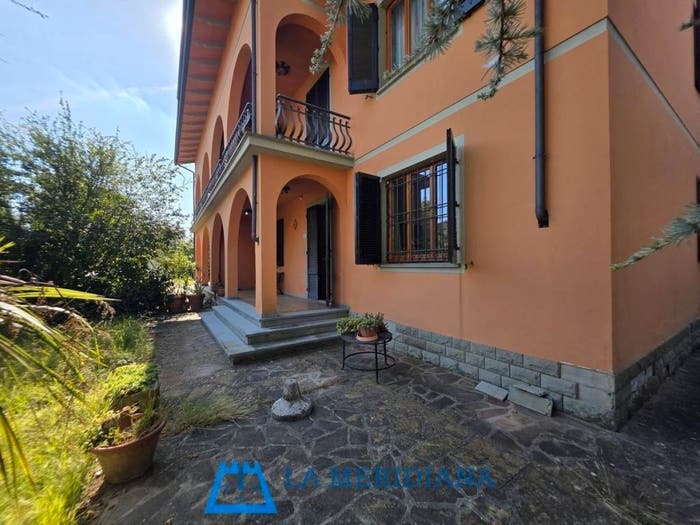 Casa con 6 locali in vendita in Stabbia, Cerreto Guidi
