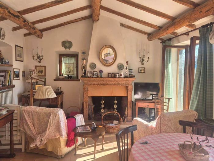 Casa quadrilocale in vendita in viale Umberto Mastroianni, Arpino