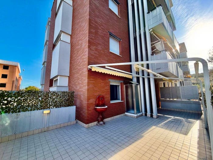 Appartamento trilocale in vendita in Via Strada Statale, Incoronata San Lorenzo Pagliarelli, Vasto