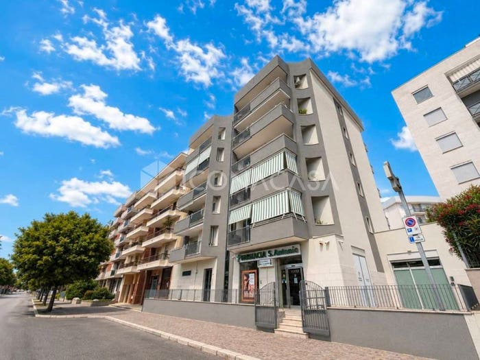 Appartamento trilocale in vendita in Via Mattia Preti, Inps Trinità, Andria