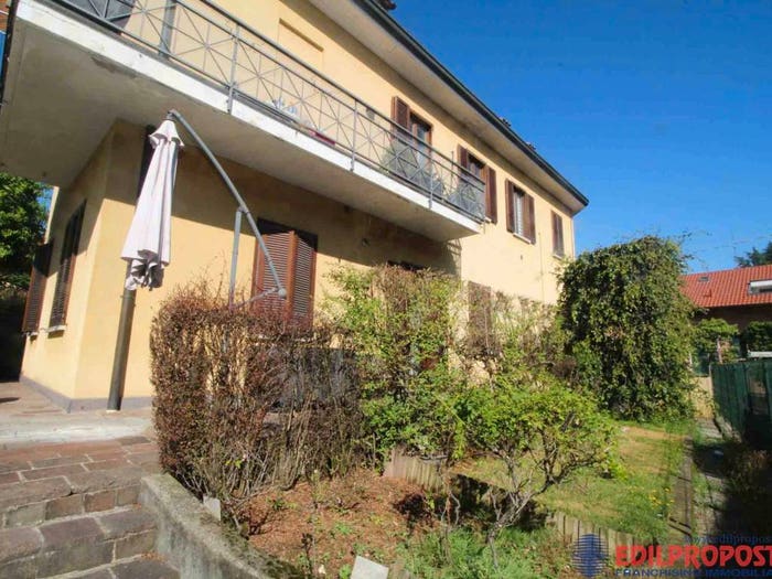 Appartamento bilocale in vendita in Via Luigi Cadorna, Centro, Lentate sul Seveso