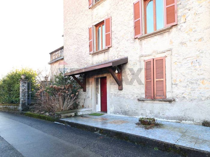 Casa con 6 locali in vendita in Capassero, Berbenno