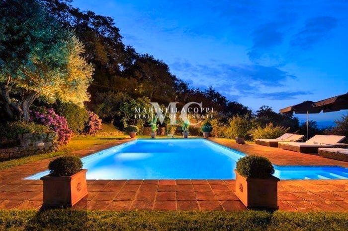 Casa con 6 locali in vendita in Via Don Giovanni Minzoni, Centro, Pontassieve