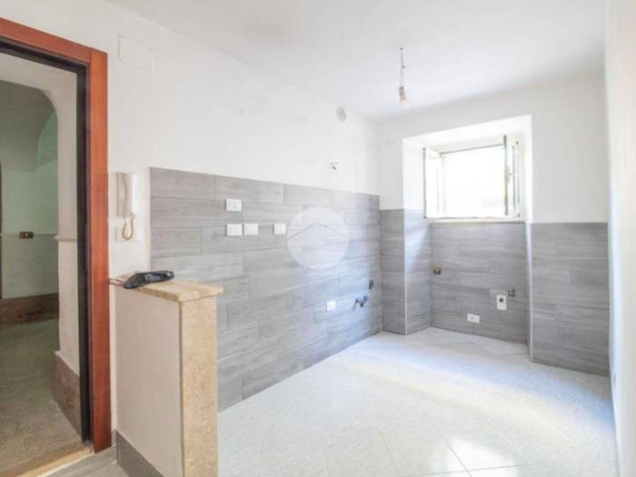 Appartamento bilocale in vendita in VIALE RISORGIMENTO, Centro, Palombara Sabina