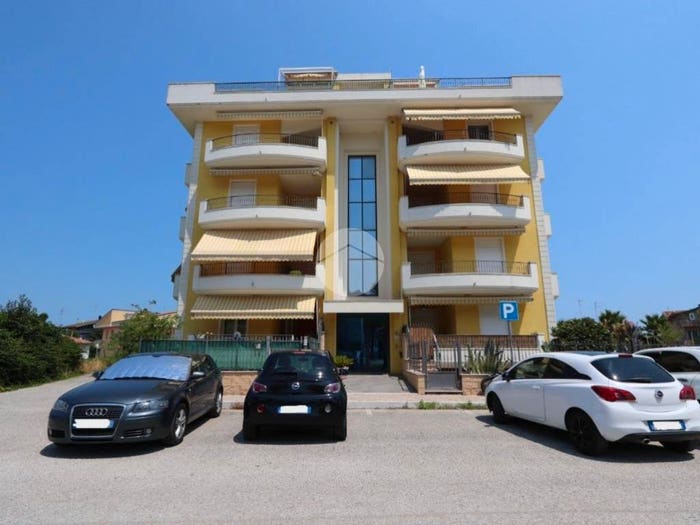 Appartamento monolocale in vendita in Via Degli Olmi, Contrada dei Tigli Via degli Oleandri, Alba Adriatica