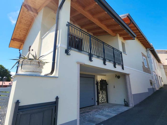 Casa trilocale in vendita in Corso Giacomo Matteotti, Centro, Oleggio