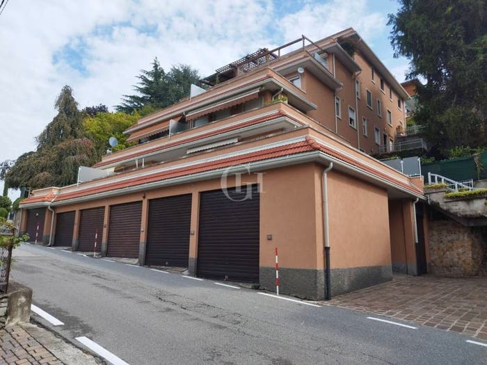 Casa quadrilocale in vendita in Centro, Bellano